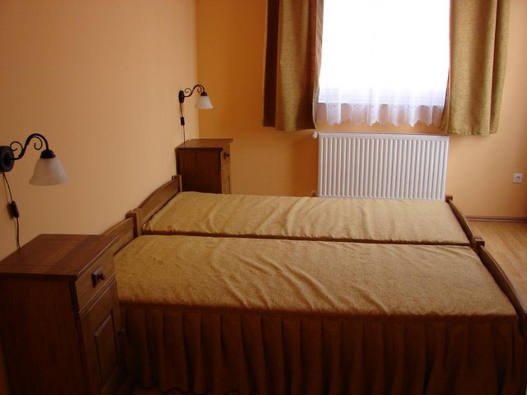 Horvath Vendeghaz Hotel Orosháza Екстериор снимка